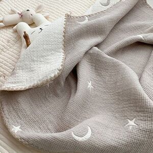 Organic Cotton Reversible Baby Blanket